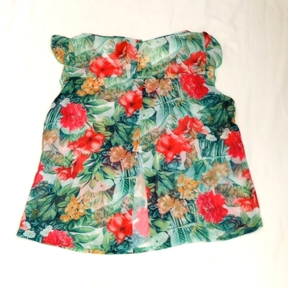 Metropolis Company Women's Top Sz S Floral Flutter Sleeve Ruffle Flower Light - Picture 5 of 7